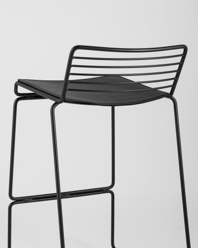 Стул полубарный Danny черный с черной подушкой. Фото №8